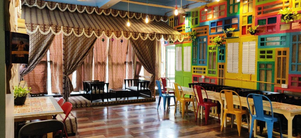 Salaam Namastey Backpackers Hostel Mumbai Kültér fotó