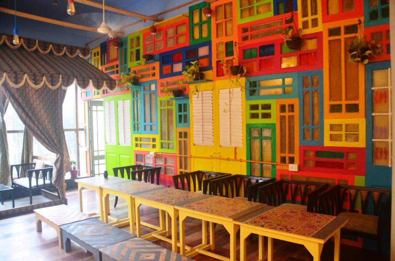 Salaam Namastey Backpackers Hostel Mumbai Kültér fotó