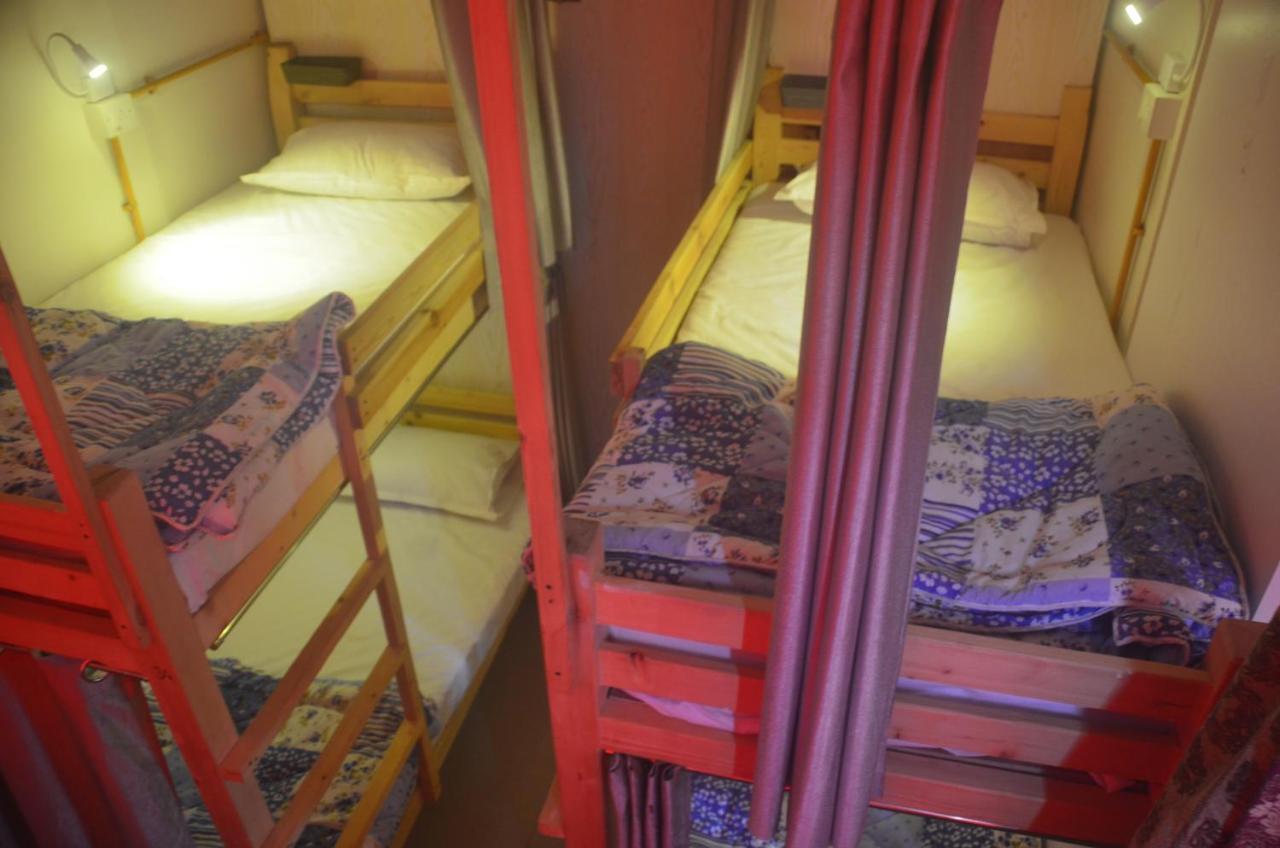 Salaam Namastey Backpackers Hostel Mumbai Kültér fotó