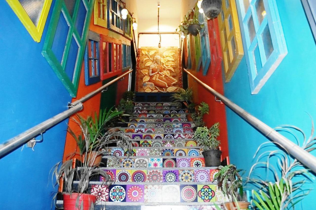 Salaam Namastey Backpackers Hostel Mumbai Kültér fotó