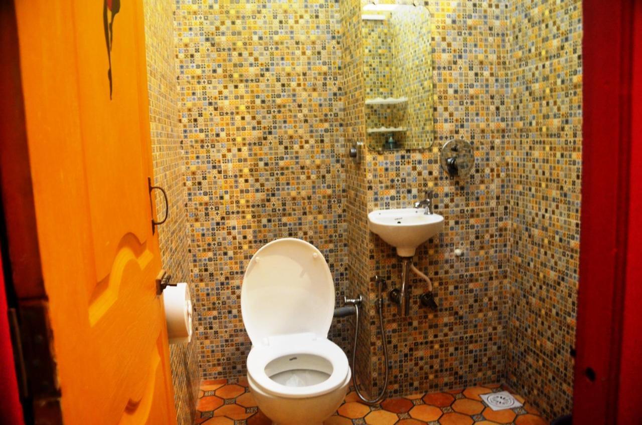 Salaam Namastey Backpackers Hostel Mumbai Kültér fotó