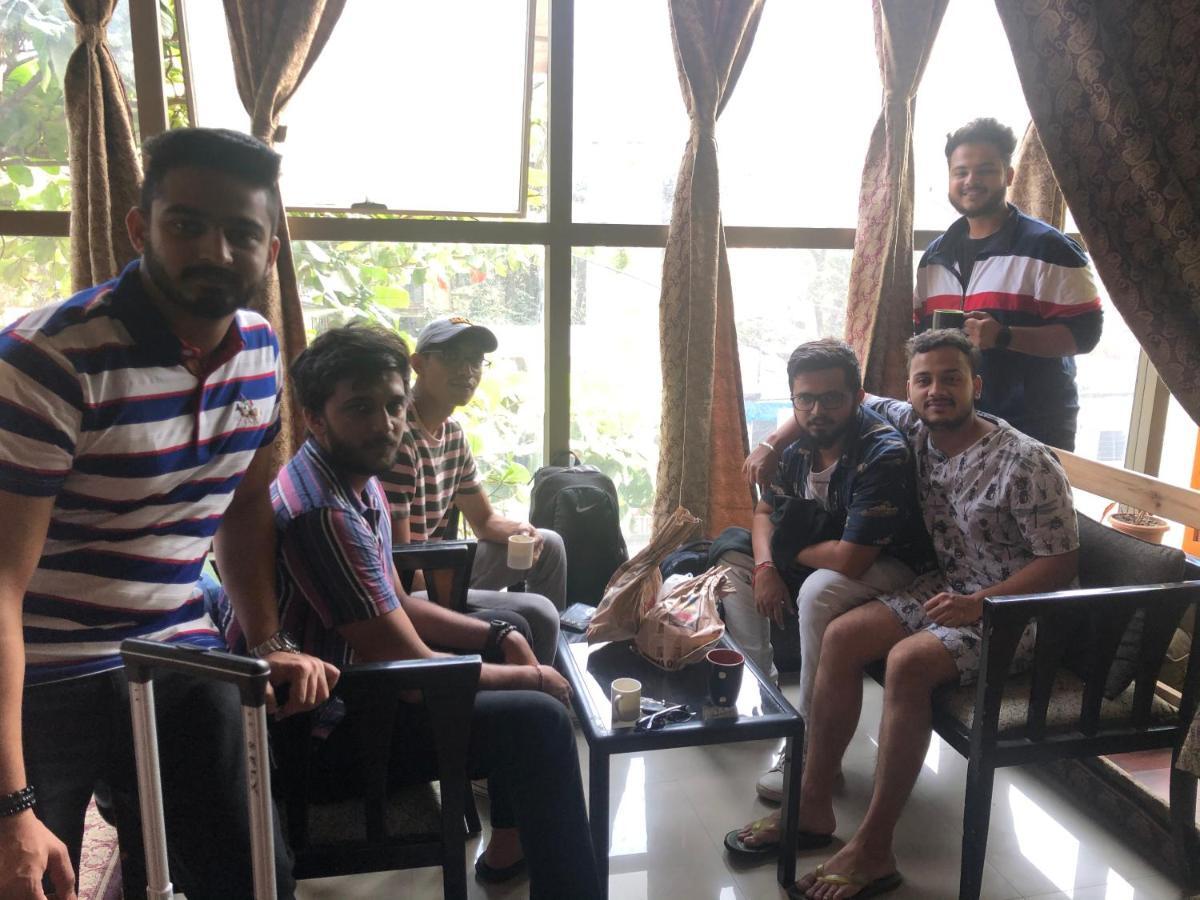 Salaam Namastey Backpackers Hostel Mumbai Kültér fotó